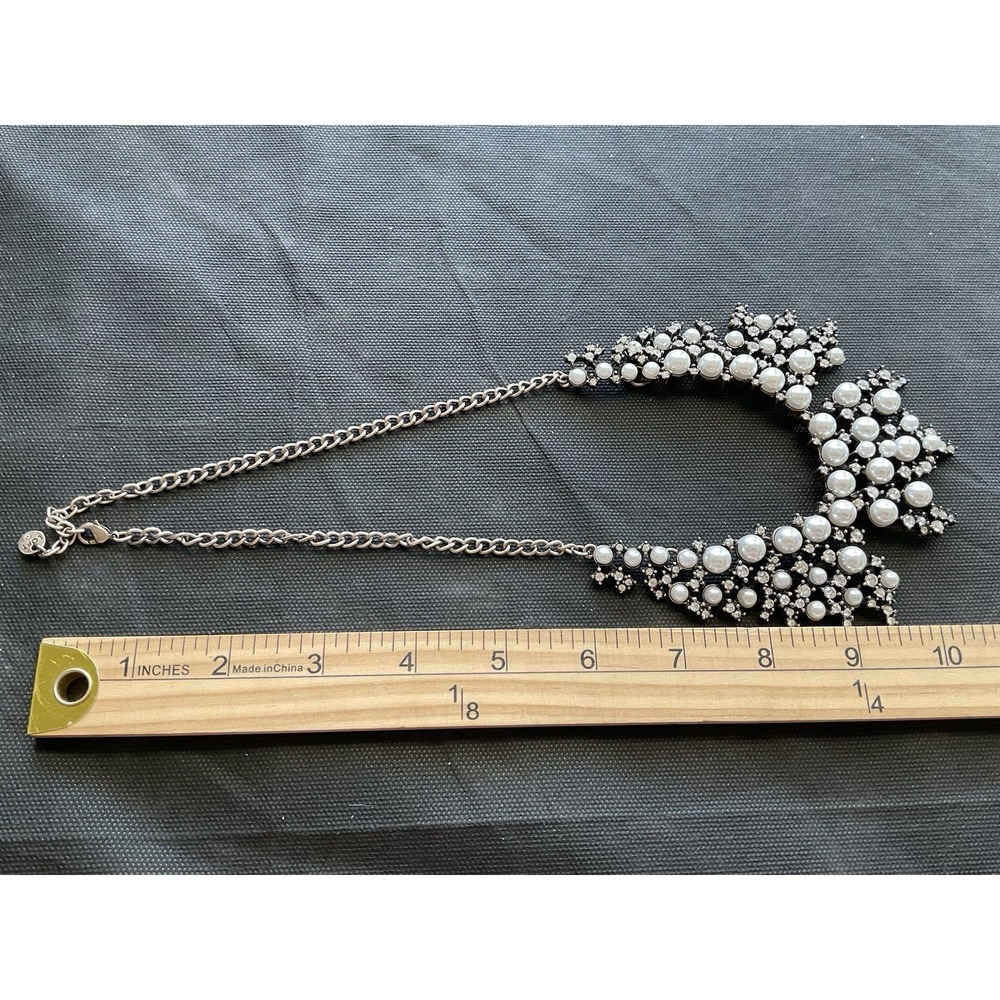 LOFT brand statement bib necklace Faux Pearl & Clear Rhinestone Estate Jewelry - Picture 2 of 6